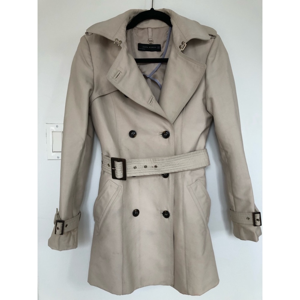 Zara Classic Trench Coat in Khaki - XS